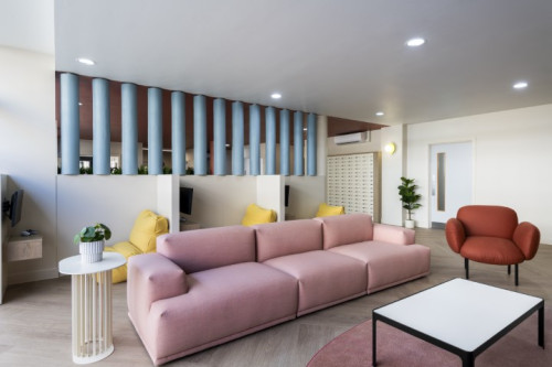 Kingston Plaza  - Gallery -  5