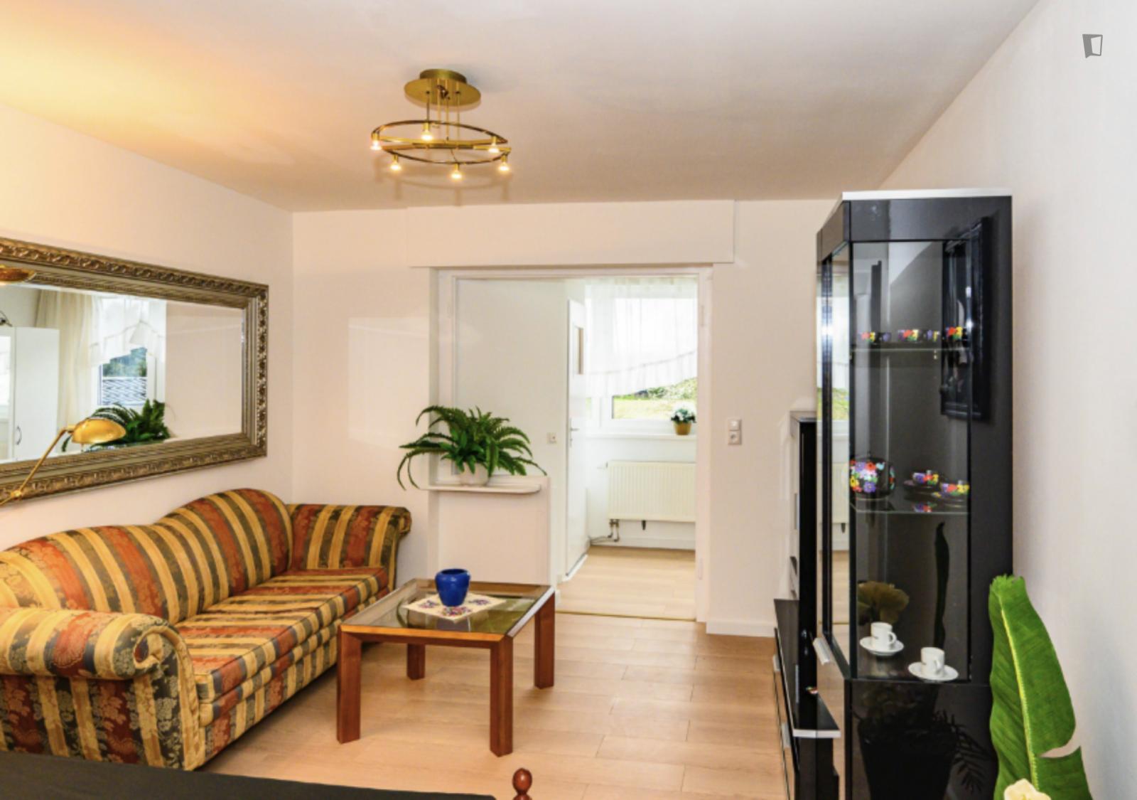 Cozy 1 Bedroom Apartment Close To Rhine River - 1