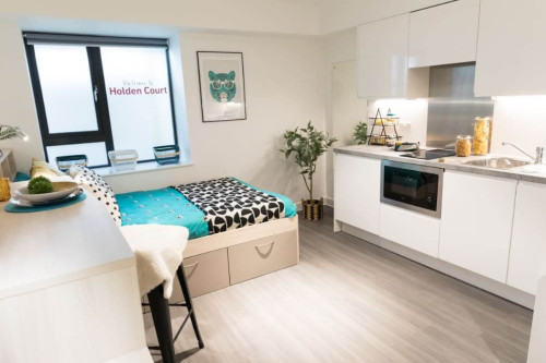 Holden Court - Gallery - 49