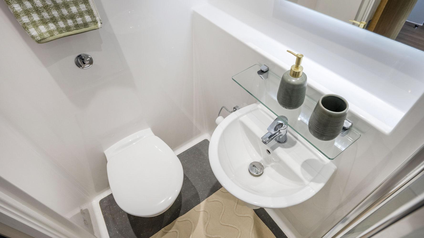  Classic Studio  -  Holden Court  - Gallery -  13