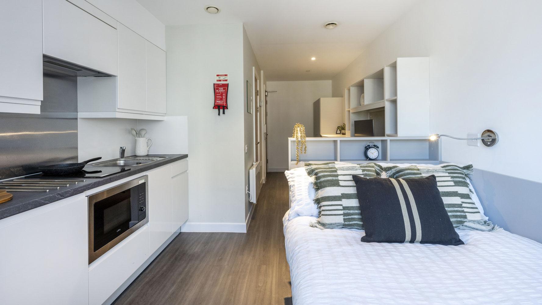  Premium Studio  -  Holden Court  - Gallery -  11