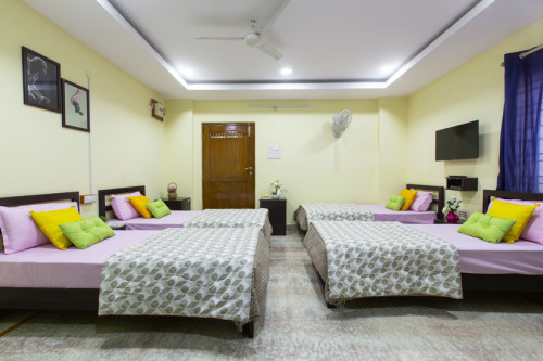 HelloWorld Inayat CoLiving - Rooms