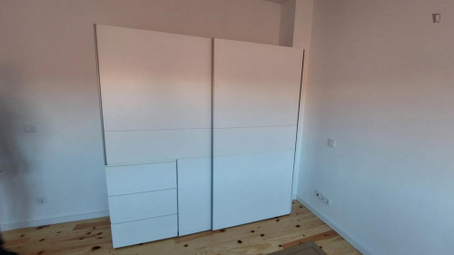 1-bedroom house, with outdoor area