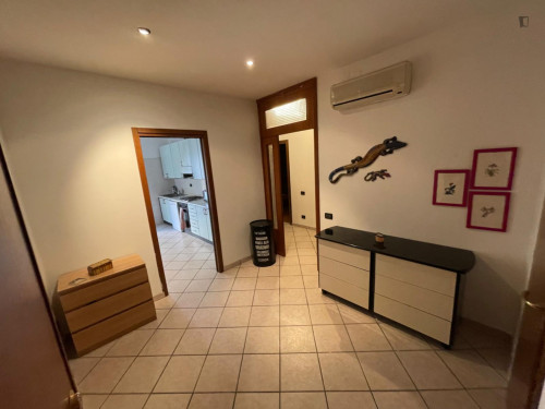 Comfy Twin Bedroom with balcony, well connected to Padova Central Station - Gallery - 9