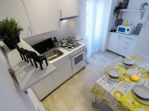 Dashing single bedroom in Crocifissa di Rosa