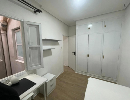 Cozy Single Bedroom close to CEU