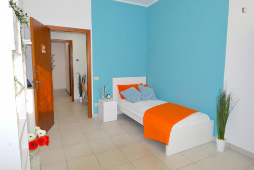 Neat single bedroom near the Piazza Manzoni train station - Gallery - 15