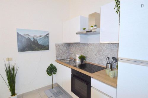 Neat single bedroom near the Piazza Manzoni train station - Gallery - 10