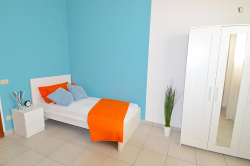 Neat single bedroom near the Piazza Manzoni train station - Gallery - 17