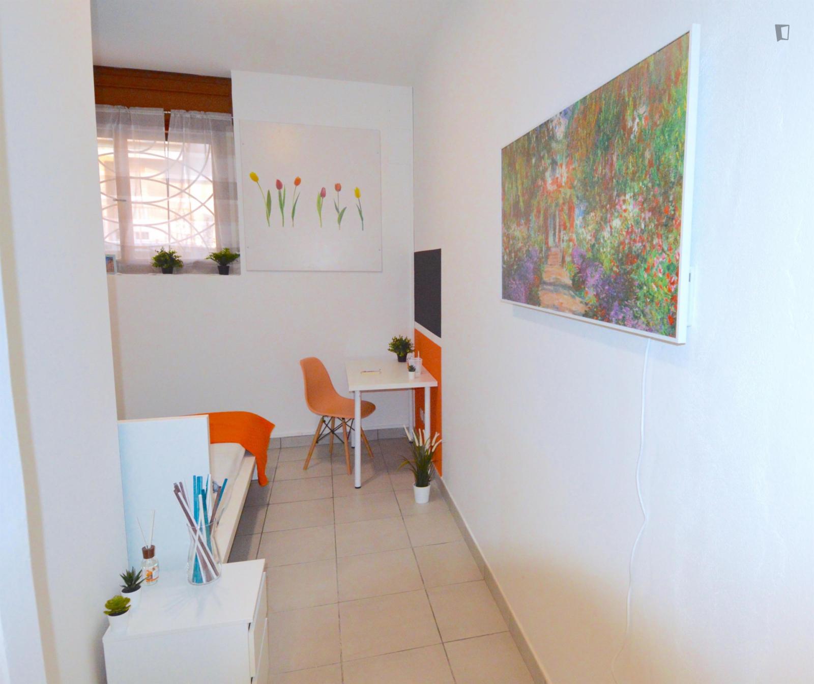 Very Nice Single Bedroom Near The Piazza Manzoni Train Station  -  Very nice single bedroom near the Piazza Manzoni train station  - Gallery -  1