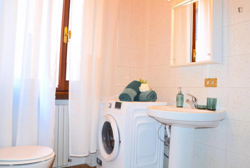 Splendid single bedroom in the centre of Modena - Gallery - 6