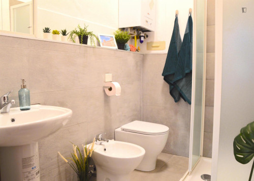 Splendid single bedroom in the centre of Modena