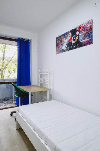 Appealing single bedroom with a balcony, near the D-Elbruchstraße metro