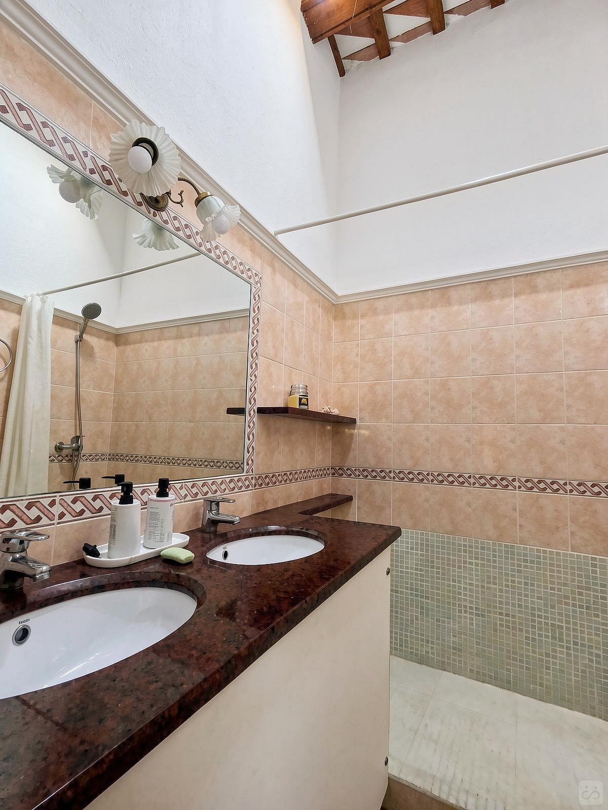  Private Room III  -  Beautiful villa near Vall-Llobrega, (Dir. Palamos) Bus Station  - Gallery -  18