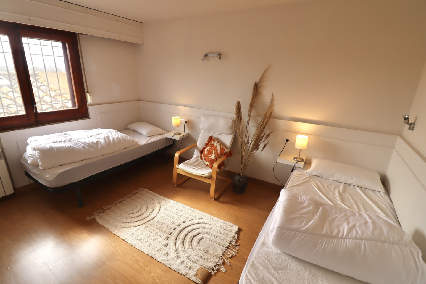  Bed In A 2-Bed Gender Separated Room  -  Beautiful villa near Vall-Llobrega, (Dir. Palamos) Bus Station  - Gallery -  5