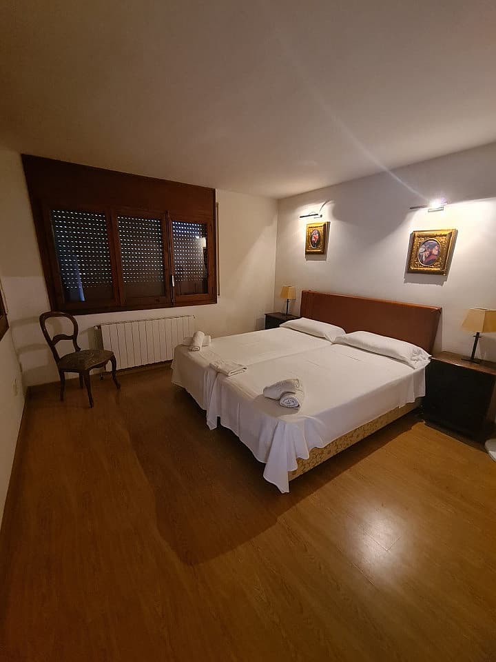  Private Room VI  -  Beautiful villa near Vall-Llobrega, (Dir. Palamos) Bus Station  - Gallery -  7