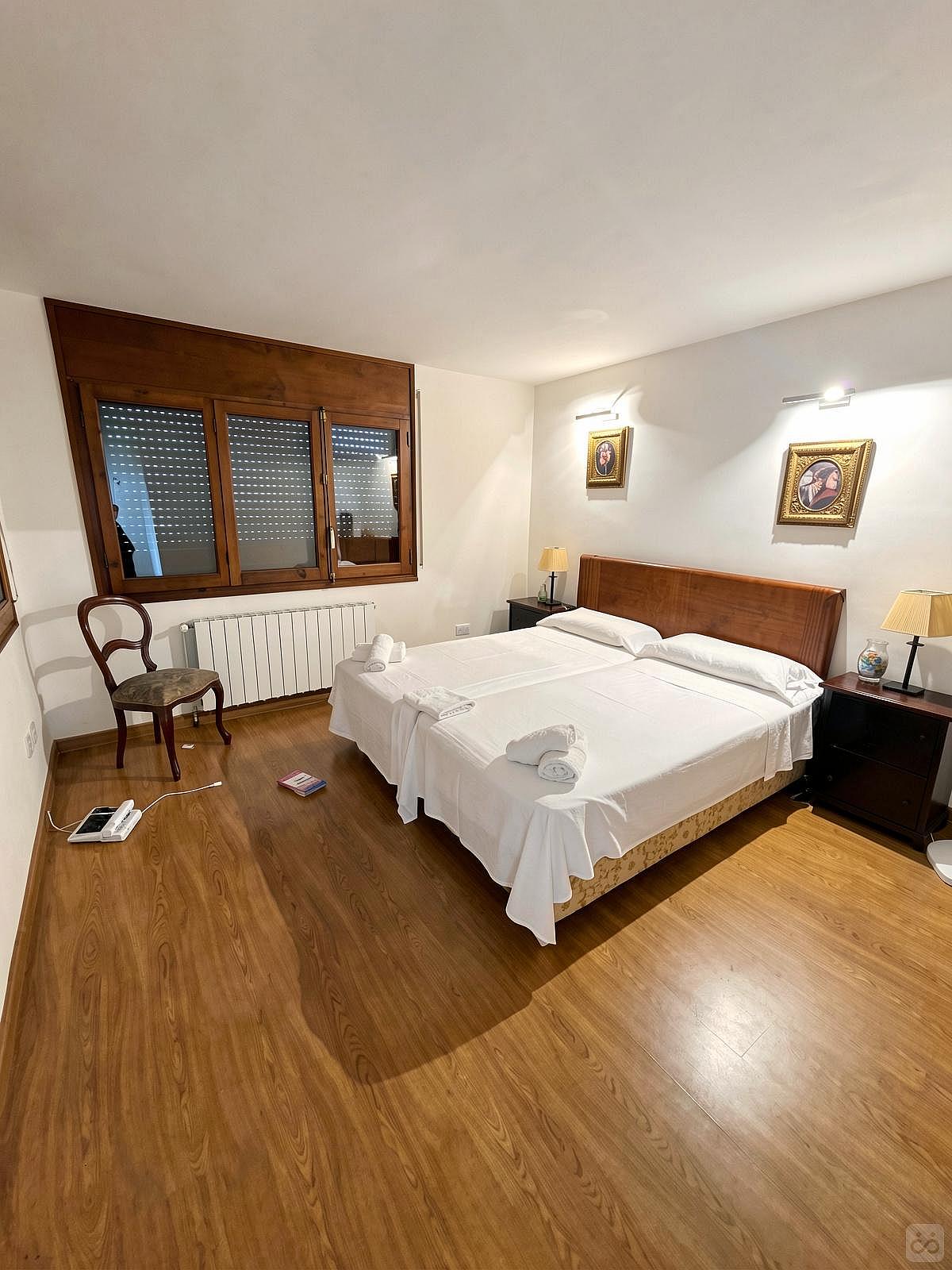  Private Room VI  -  Beautiful villa near Vall-Llobrega, (Dir. Palamos) Bus Station  - Gallery -  11