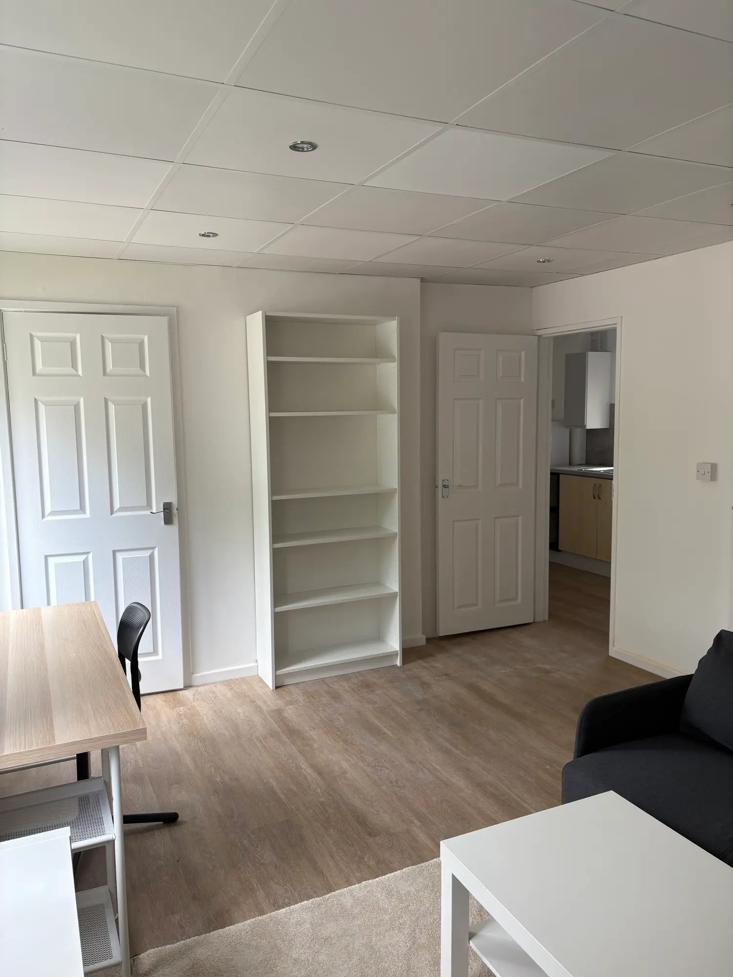 1 Bed Classic Flat - Duncan Smith House - Gallery - 6
