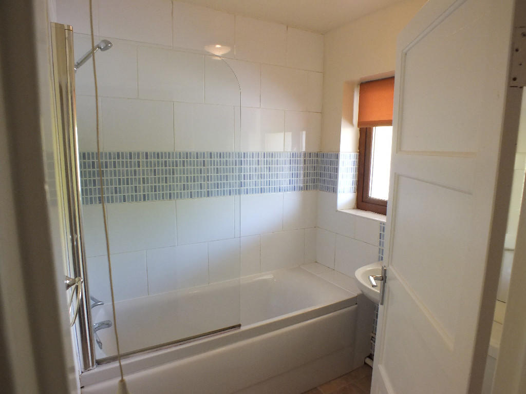 2 Bed Duplex - Classic - Duncan Smith House - Gallery - 6