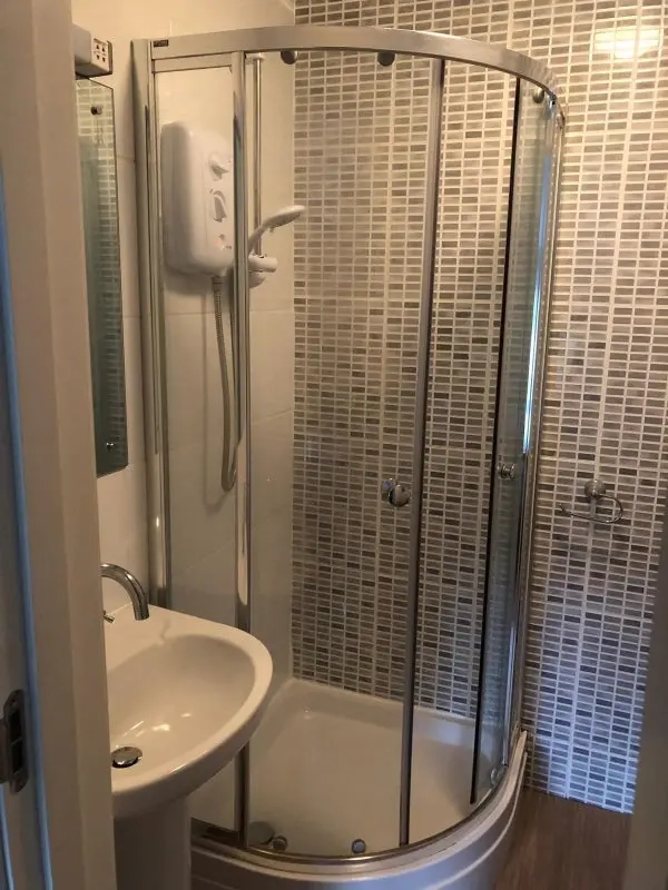 8 Bedroom Apartment - Classic Room - 3