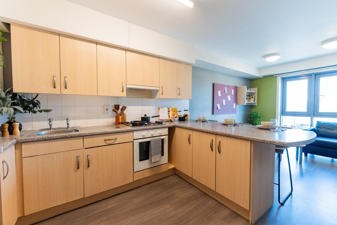  Silver En Suite  -  St Peters Court  - Gallery -  2