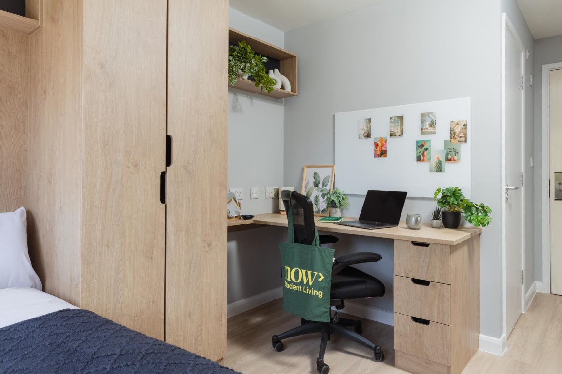  Gold En Suite  -  St Peters Court  - Gallery -  2