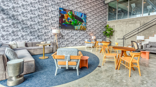 Gorgeous complex w/gym movie room roof top & game room close to Santa Monica & Westwood