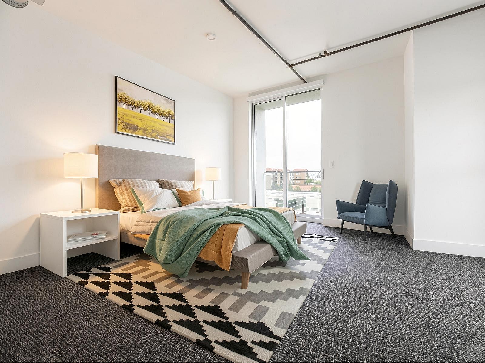  Large Private Suite W/ En-Suite Bathroom  -  Gorgeous complex w/gym movie room roof top & game room close to Santa Monica & Westwood  - Gallery -  5