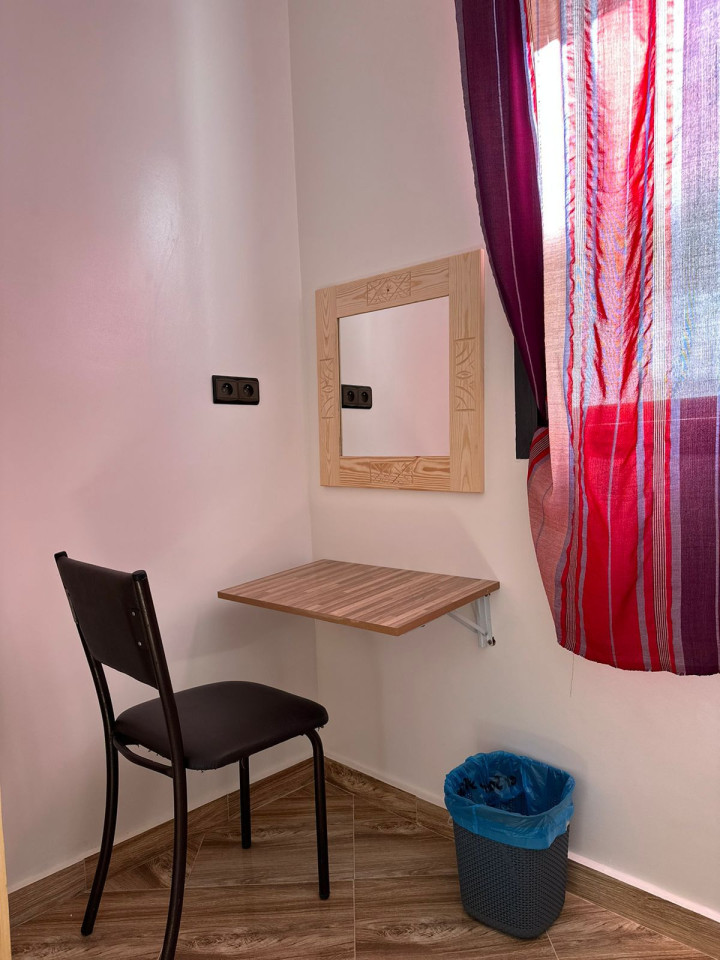 Private Room: Shared Bathroom - Abdel's House - 9