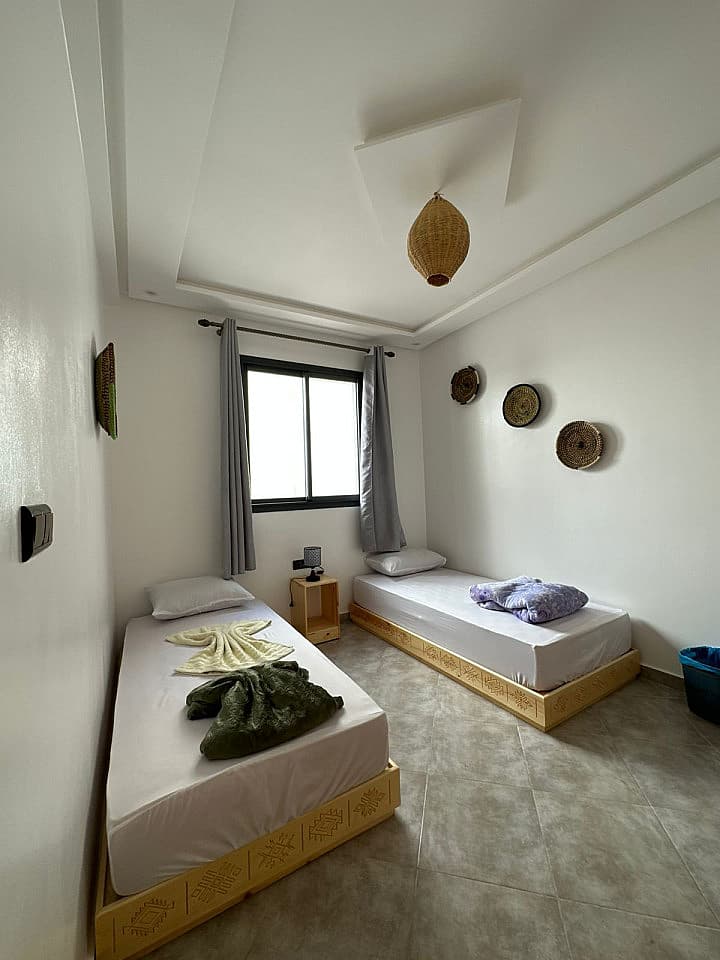 Private Room: Shared Bathroom - Abdel's House - 8