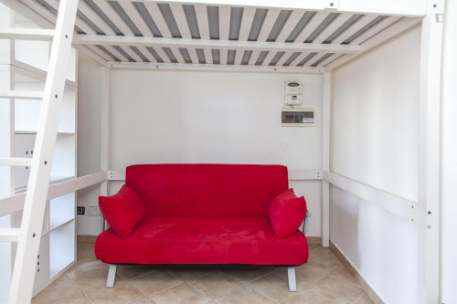 Nice studio in Loreto neigbourhood - Gallery - 9