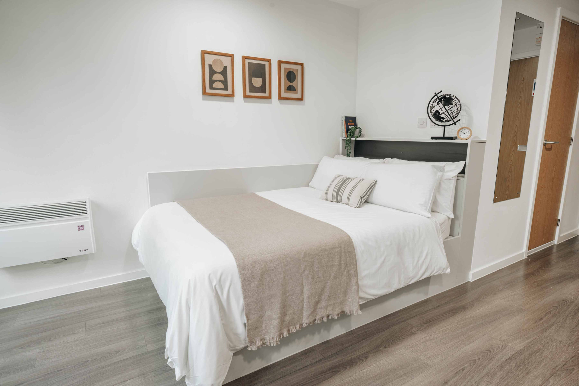  Silver Studio  -  Alma Court  - Gallery -  5