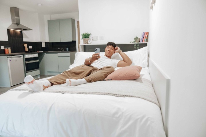  Platinum Studio  -  Alma Court  - Gallery -  4