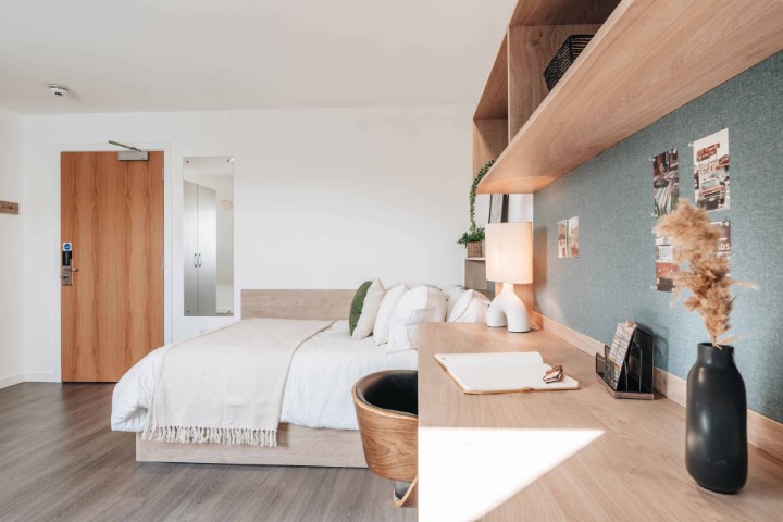  Platinum En-Suite  -  Caledon Court  - Gallery -  1