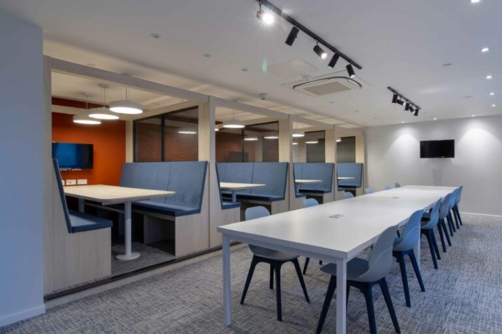  Silver Studio  -  Oxford Point  - Gallery -  6