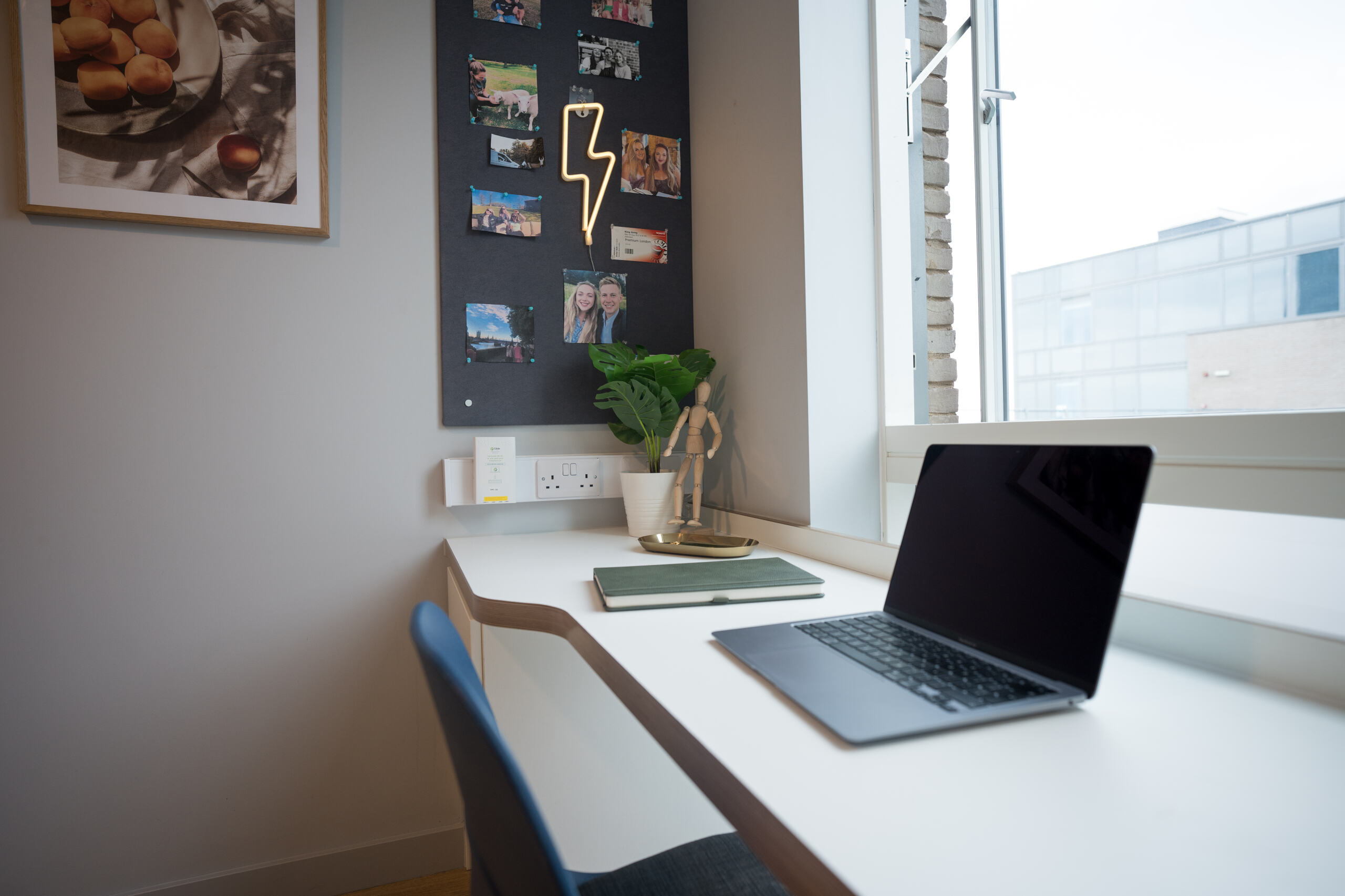 Premium En-Suite - West Wing - Gallery - 7