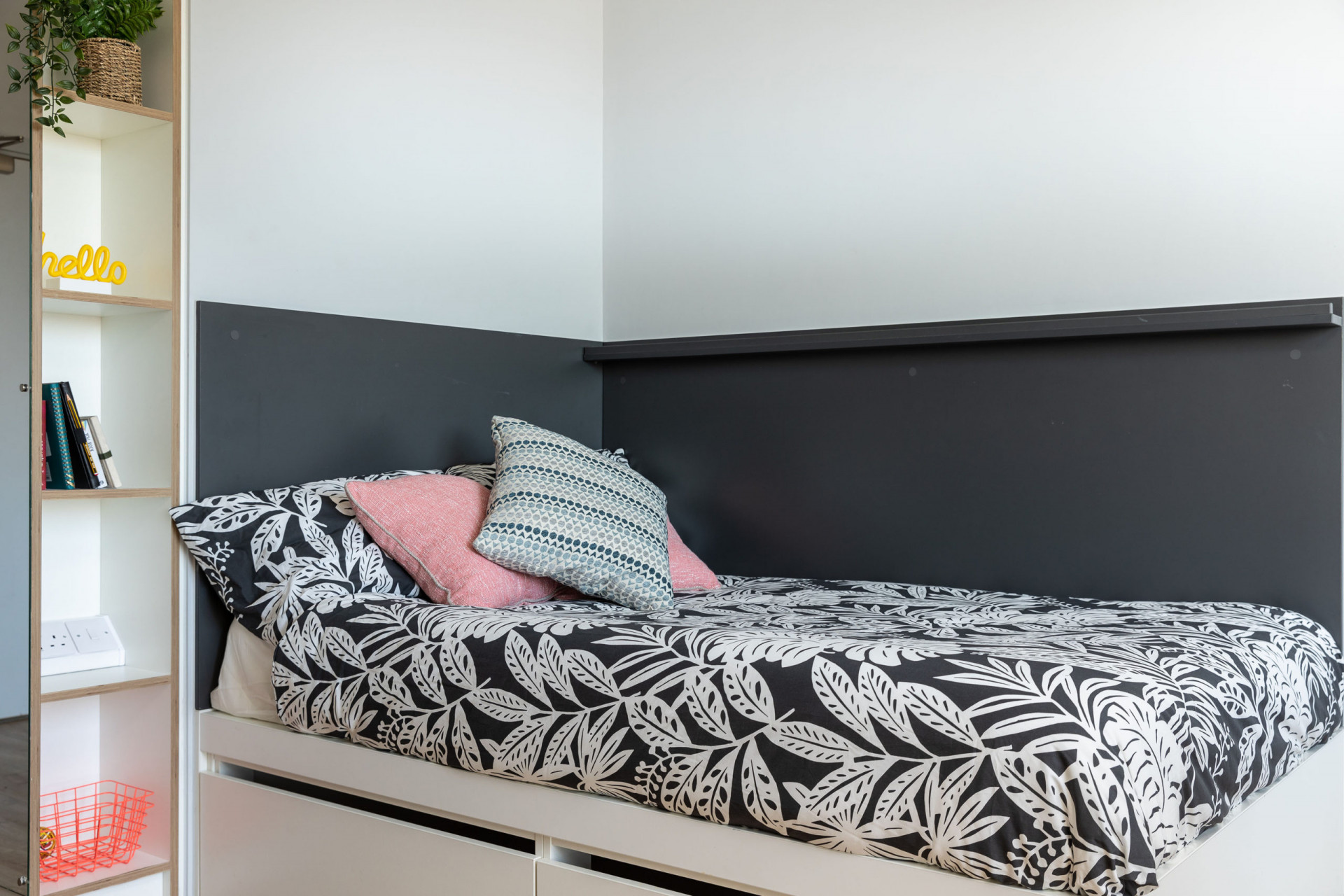 Premium Plus Studio - West Wing - Gallery - 1