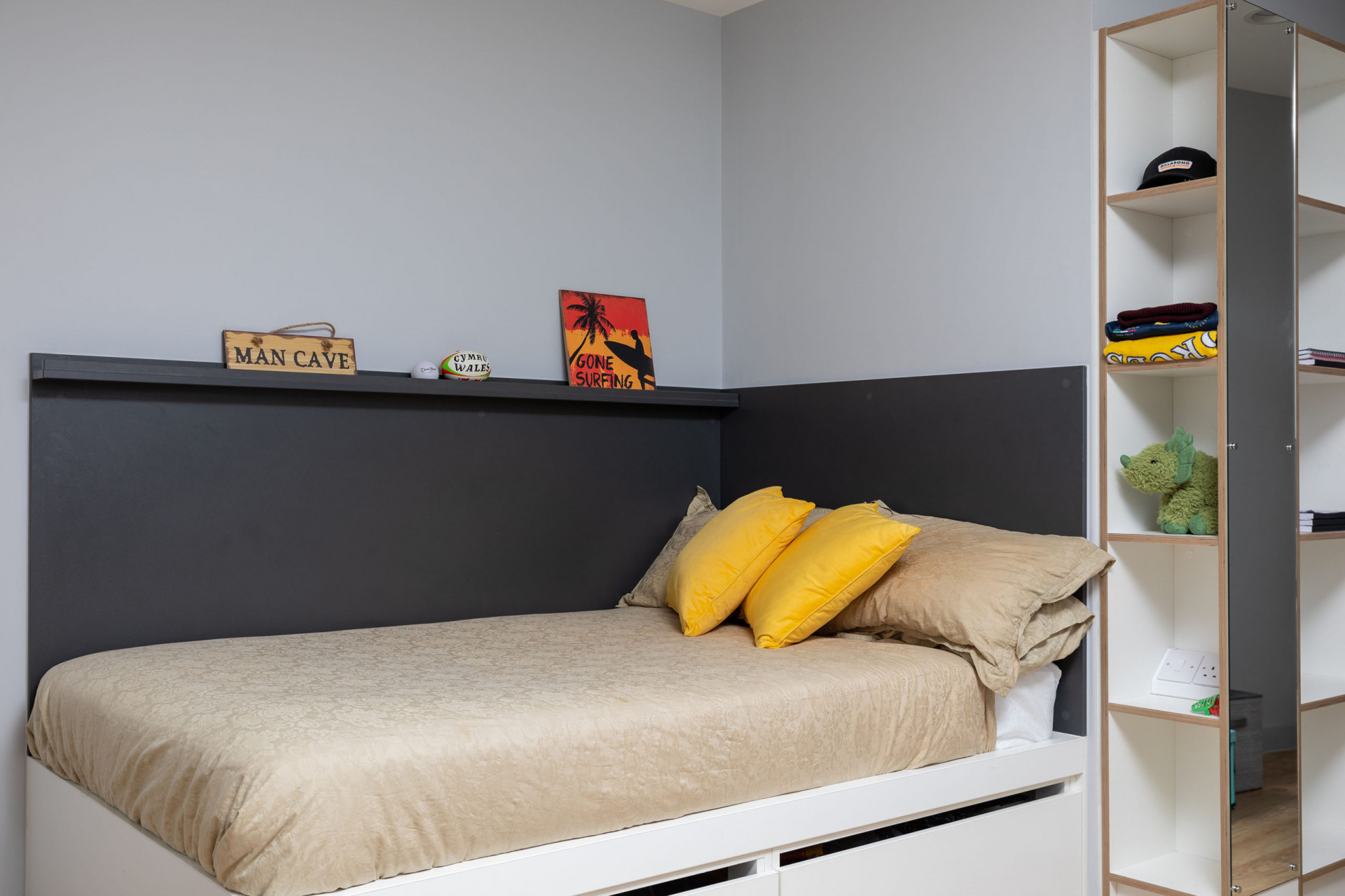 Classic Plus En-Suite  -  West Wing  - Gallery -  1