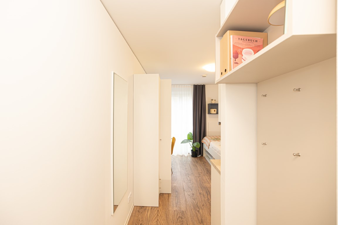 Studio S Diamond - 17