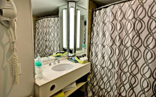 Bed in a shared bedroom, very close to the Old Port - Gallery - 5