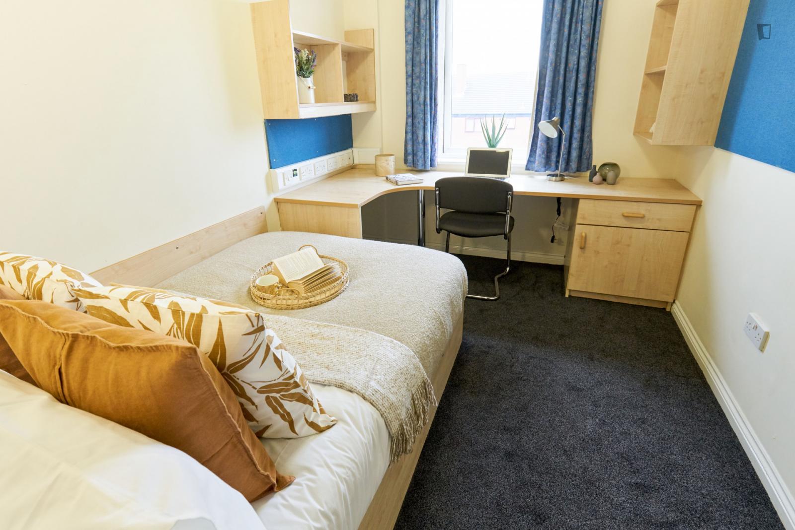  Nice Double Ensuite Bedroom Next To The University Of Central Lancashire  -  Nice double ensuite bedroom next to the University of Central Lancashire  - Gallery -  1