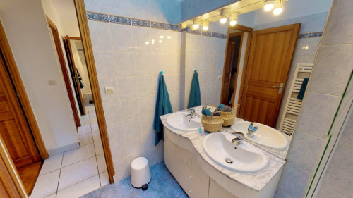 Luxury Cozy Apt. near Hôtel de Ville