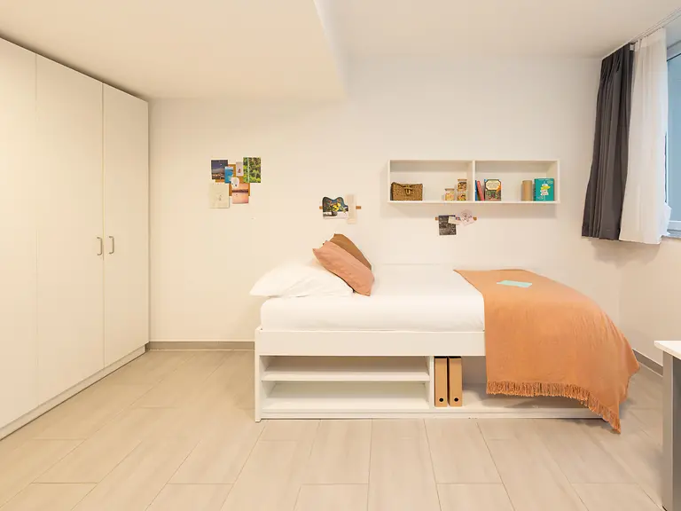  Studio M Platinum  -  Elementum  - Gallery -  3