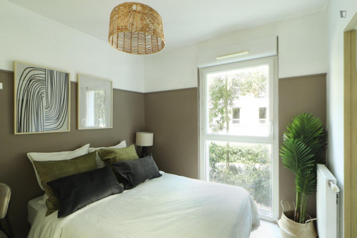 Lovely 10 m² bedroom for rent in coliving near Bordeaux - B022