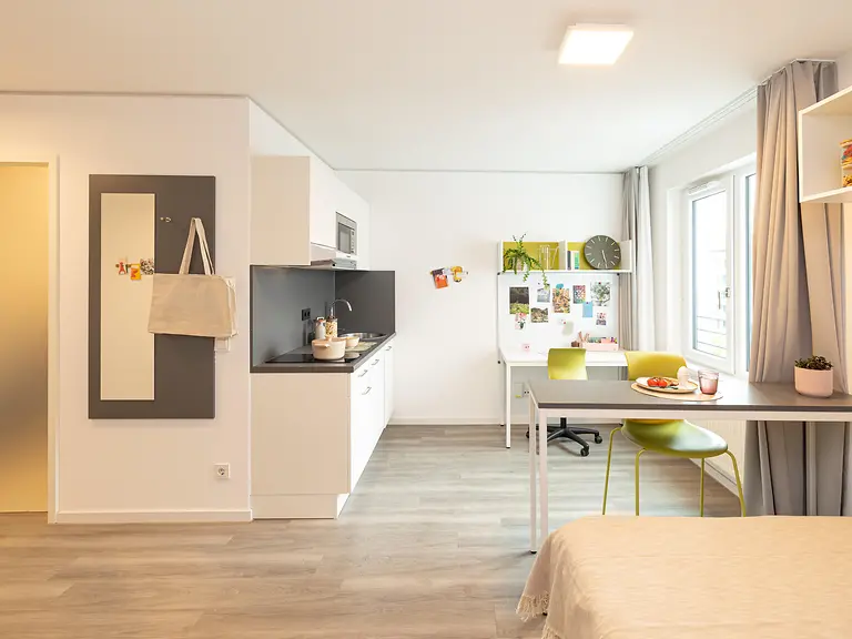  Studio L Bronze  -  Urbanum  - Gallery -  6