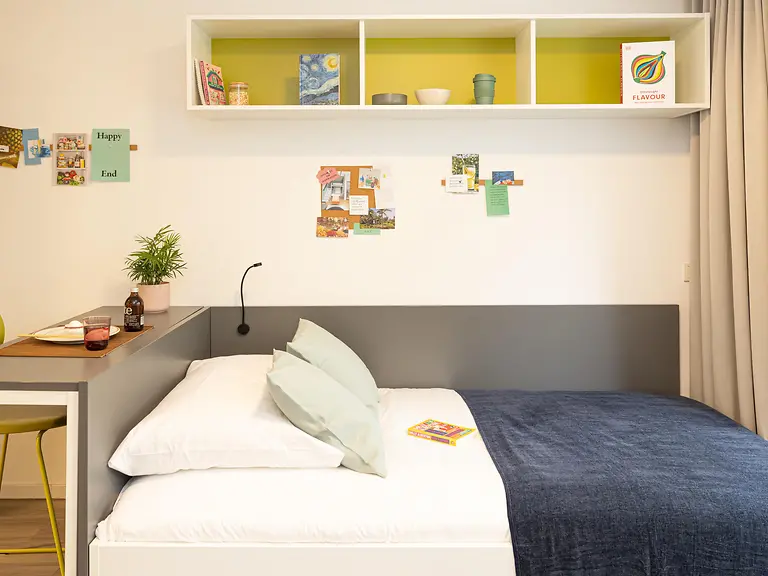  Studio S Gold  -  Urbanum  - Gallery -  1