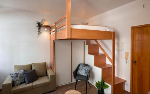 Welcoming Studio close to University of Coimbra