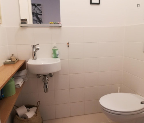 Bright double bedroom with a terrace, close to the Vienna Medical University - Gallery - 8