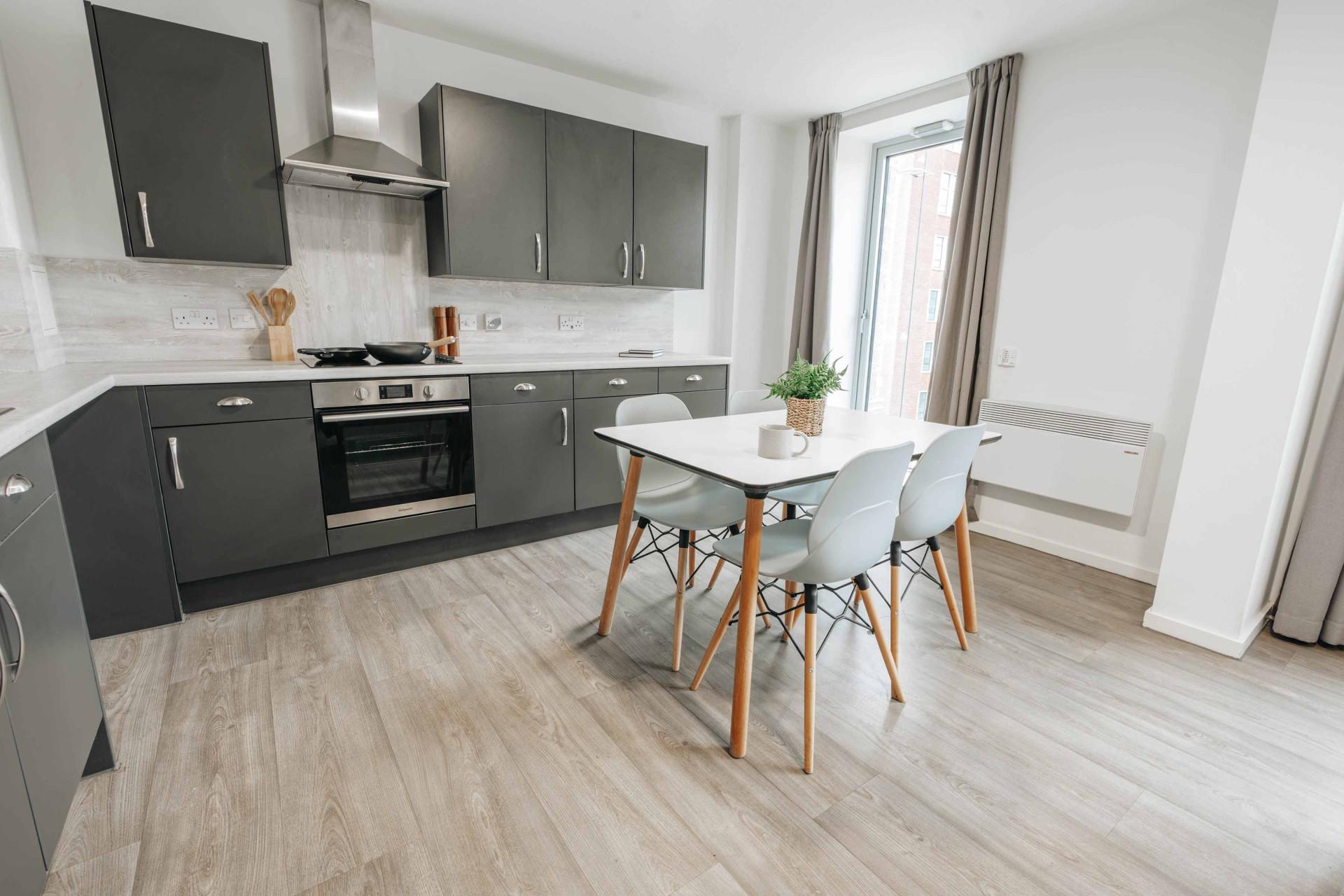  Platinum En-Suite (High Floors)  -  Bailey Fields  - Gallery -  5