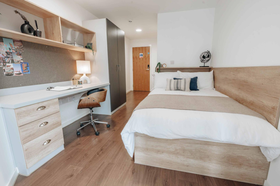  Gold En Suite (High Floors, Washer/Dryer)  -  Bailey Fields  - Gallery -  1